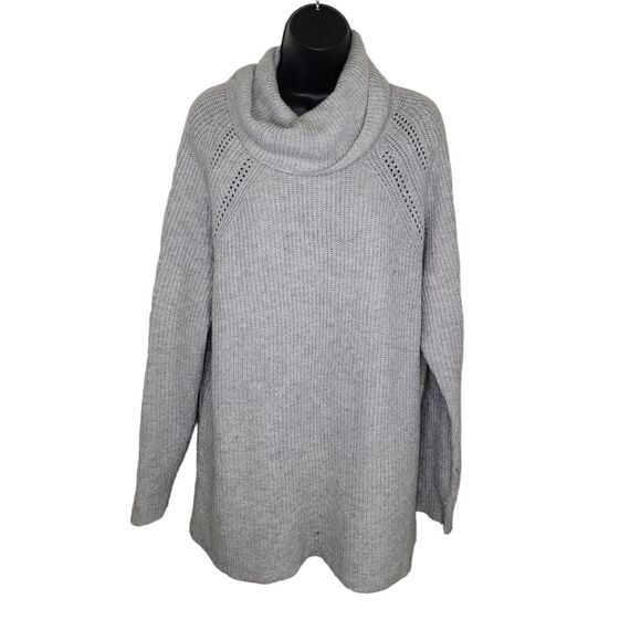 Lane Bryant Women's Plus Size gray cowl neck sweater size 18/20 - Picture 1 of 5
